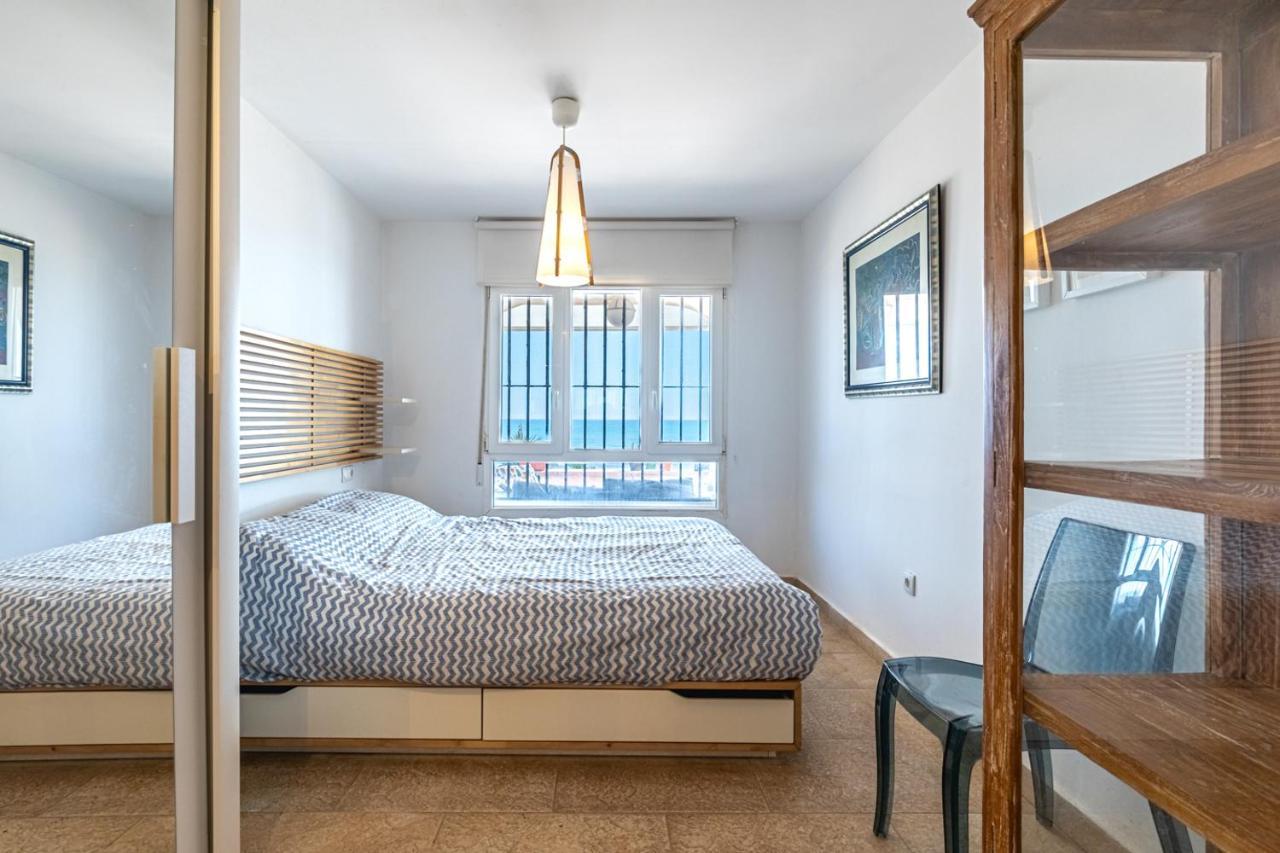 Beachfront Bliss: Apartamento A Pie De Playa Alicante Exterior foto